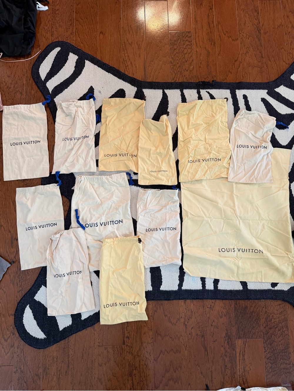 LOUIS VUITTON DUST BAGS 🚨🚨